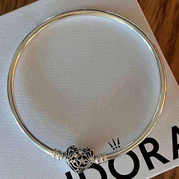 Pandora Moon and Star Bangel - Picture 2 of 3